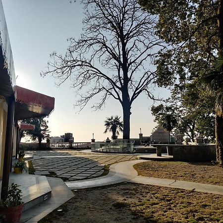 Hotel Bliss & Company By Hnh Mussoorie Exteriér fotografie